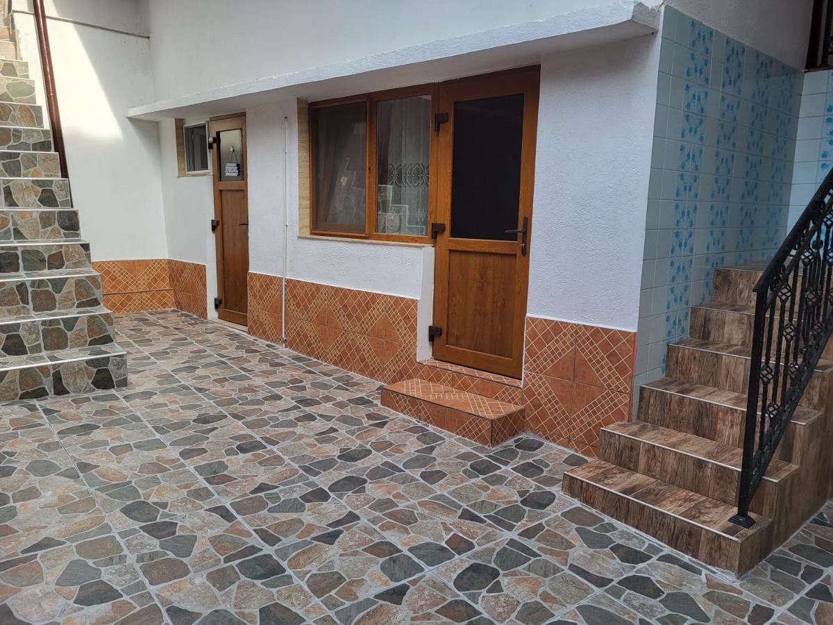 Moldova Noua Casa De Vacanta Danube מראה חיצוני תמונה